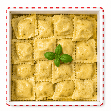 Ravioli branco de búfala com manjericão ao sugo - Tomatinho Masseria