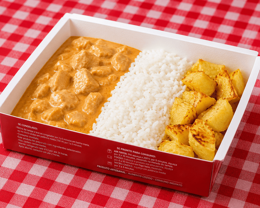 Strogonoff de frango e batata sauté - Tomatinho Masseria